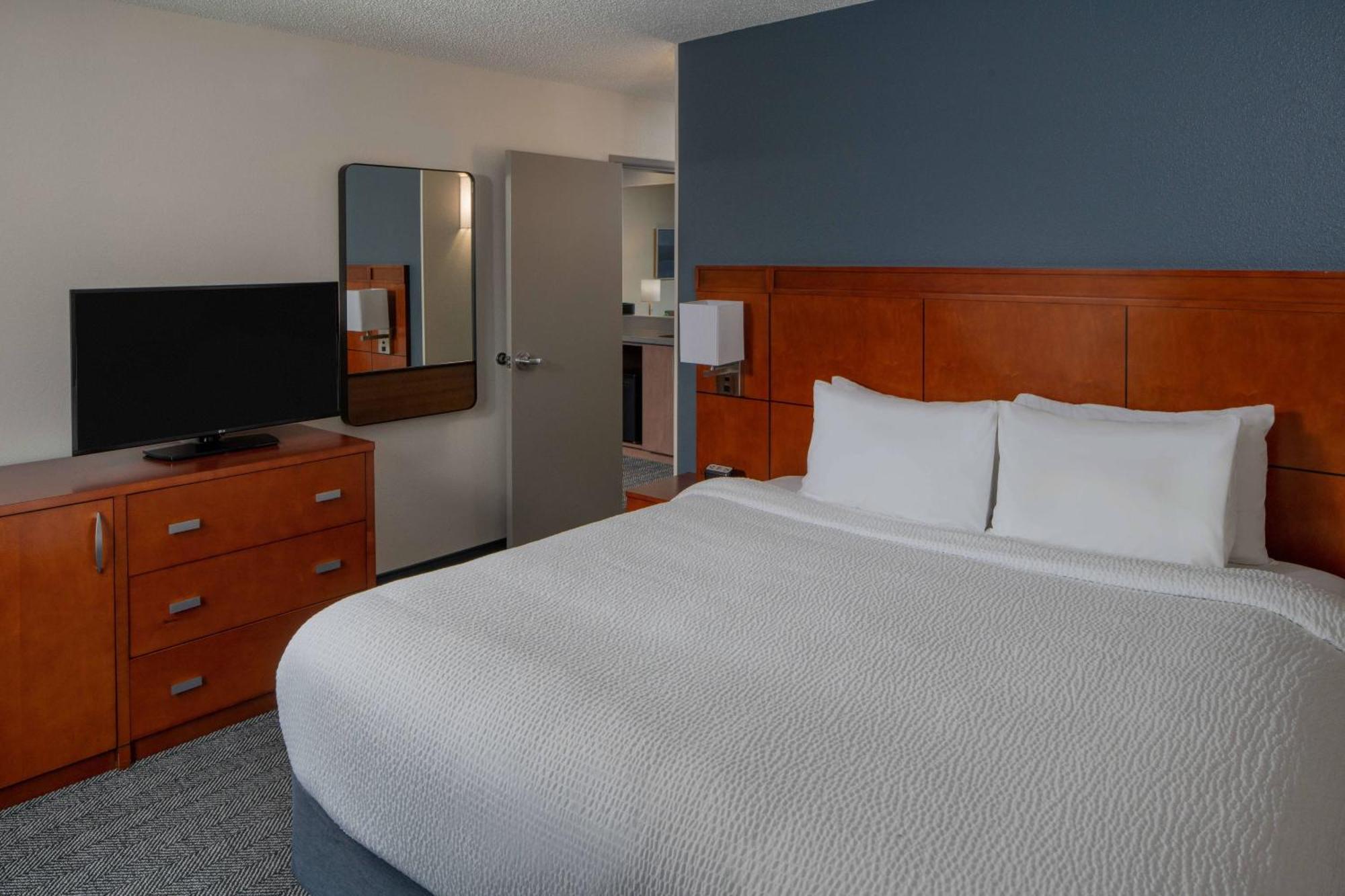 Courtyard By Marriott Covington / Mandeville Exterior photo